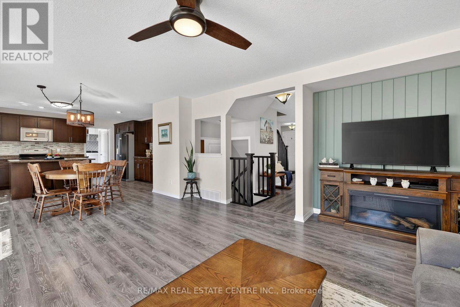 14 Sandringham Circle, Orangeville, Ontario  L9W 0A5 - Photo 14 - W12869334