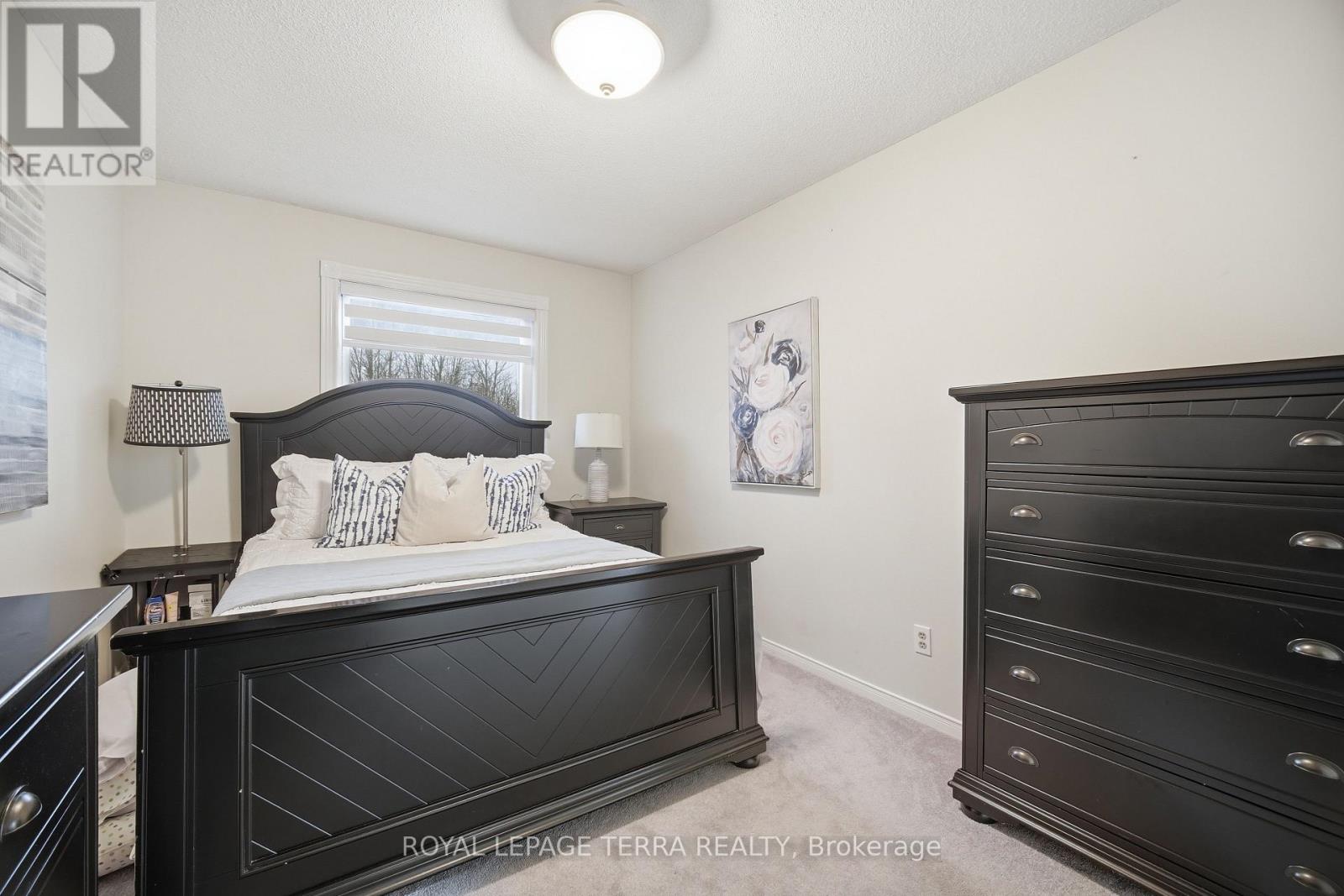 3423 Nighthawk Trail, Mississauga, Ontario  L5N 6G4 - Photo 27 - W12929904