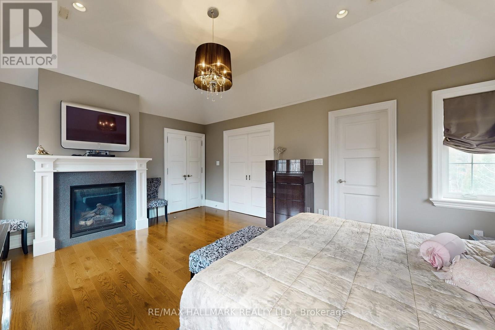 206 Churchill Avenue, King, Ontario L7B 0G9 - Photo 28 - N12937406