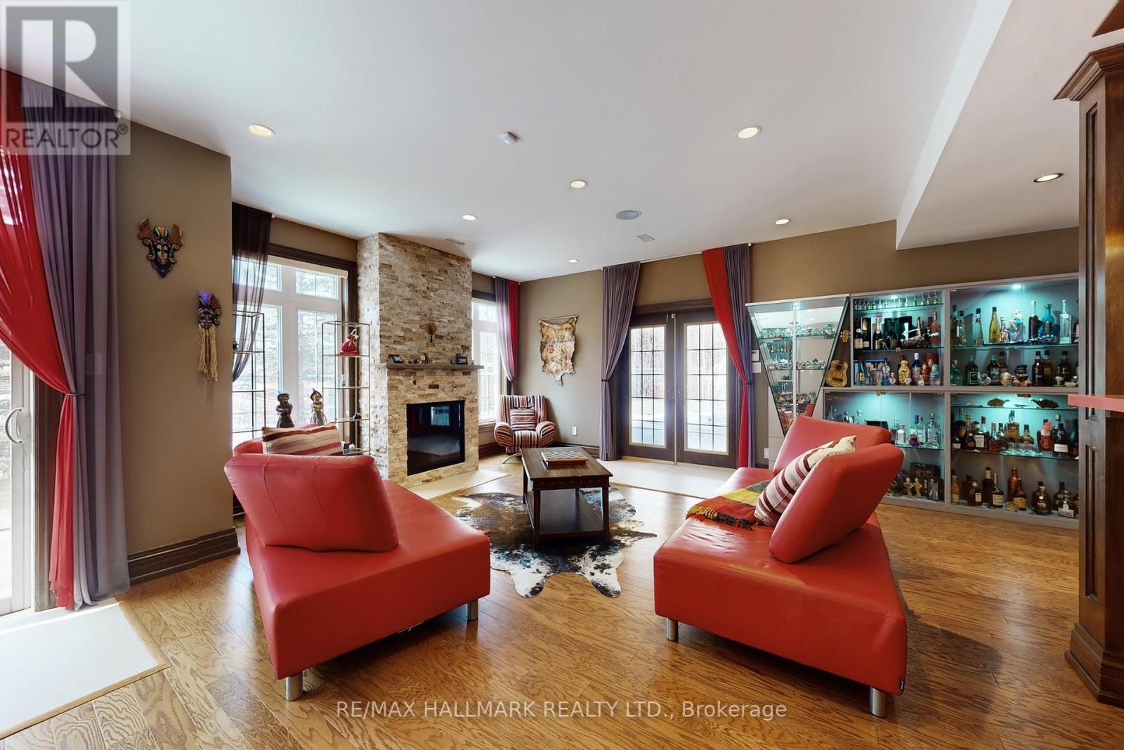 206 Churchill Avenue, King, Ontario L7B 0G9 - Photo 35 - N12937406