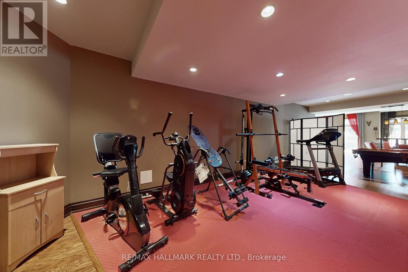 206 Churchill Avenue, King, Ontario L7B 0G9 - Photo 43 - N12937406