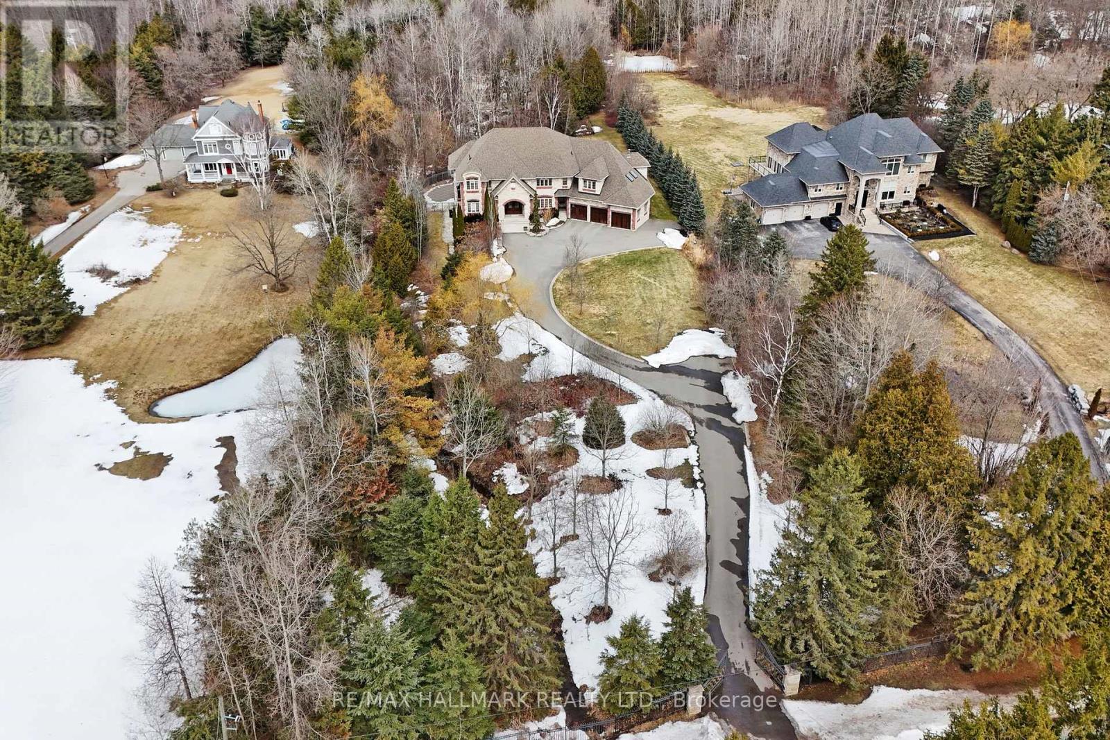 206 Churchill Avenue, King, Ontario L7B 0G9 - Photo 49 - N12937406