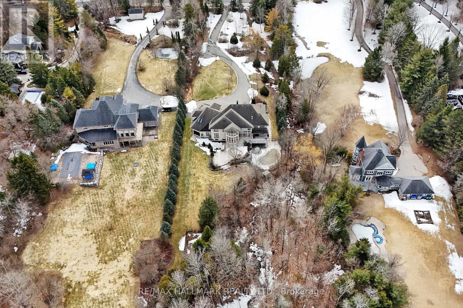 206 Churchill Avenue, King, Ontario L7B 0G9 - Photo 50 - N12937406