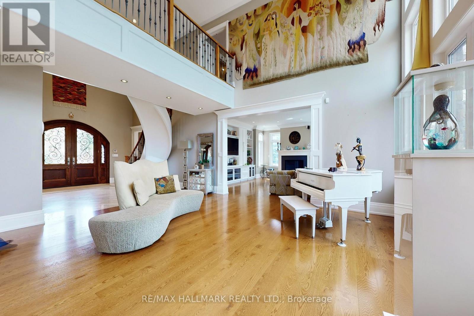 206 Churchill Avenue, King, Ontario L7B 0G9 - Photo 9 - N12937406