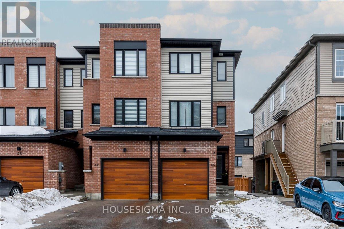 49 HAY LANE, barrie, Ontario