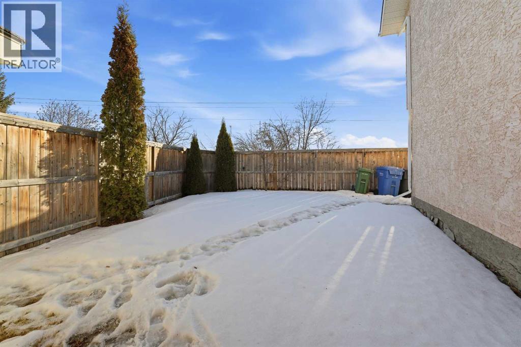 2 Davis Close, Red Deer, Alberta  T4R 2L4 - Photo 18 - A2295808