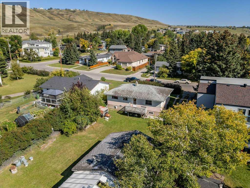 217 Ross Avenue, Cochrane, Alberta  T4C 1C9 - Photo 29 - A2278722