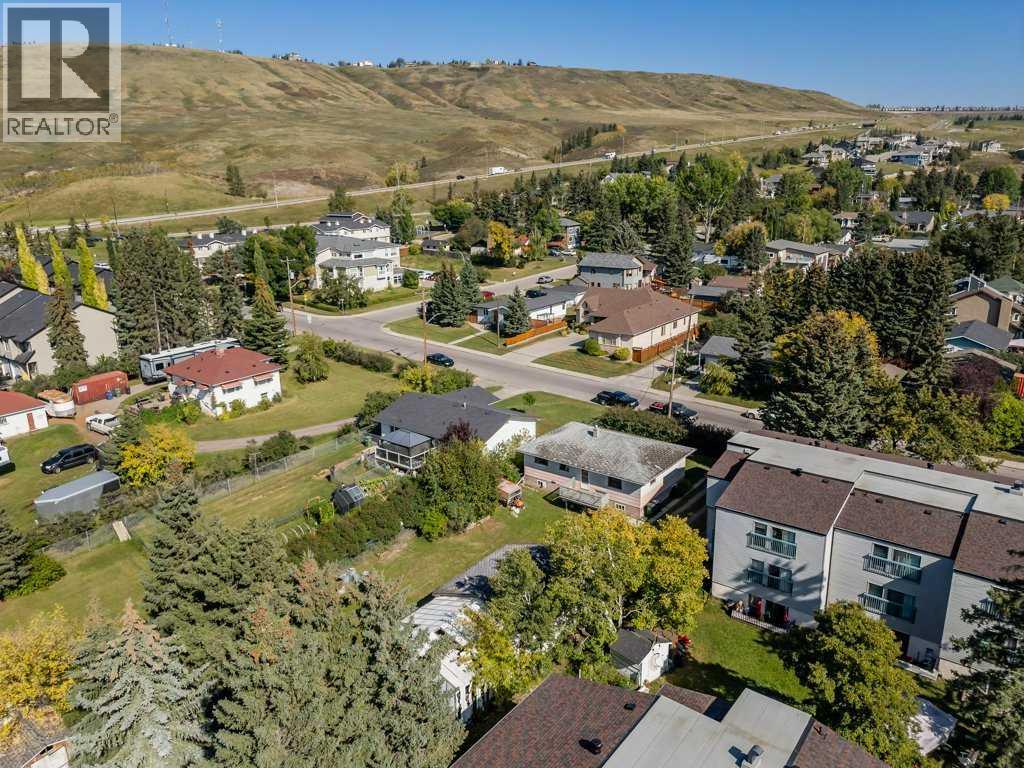 217 Ross Avenue, Cochrane, Alberta  T4C 1C9 - Photo 28 - A2278722