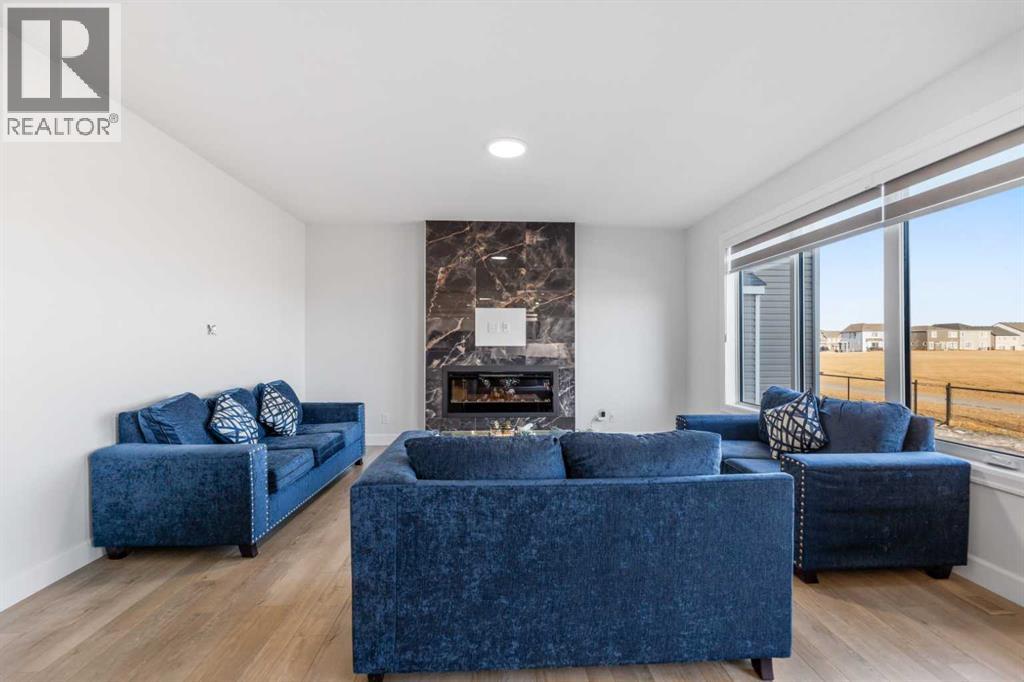 1116 Southwinds Green SW, Airdrie, Alberta  T4B 5S3 - Photo 18 - A2287869