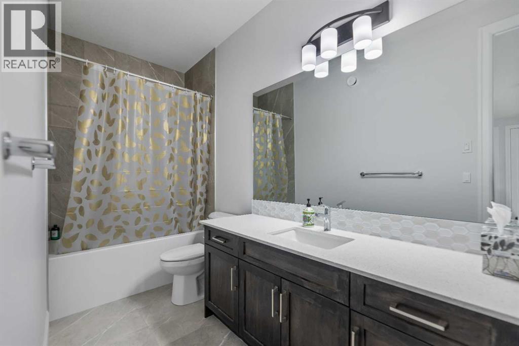 1116 Southwinds Green SW, Airdrie, Alberta  T4B 5S3 - Photo 31 - A2287869