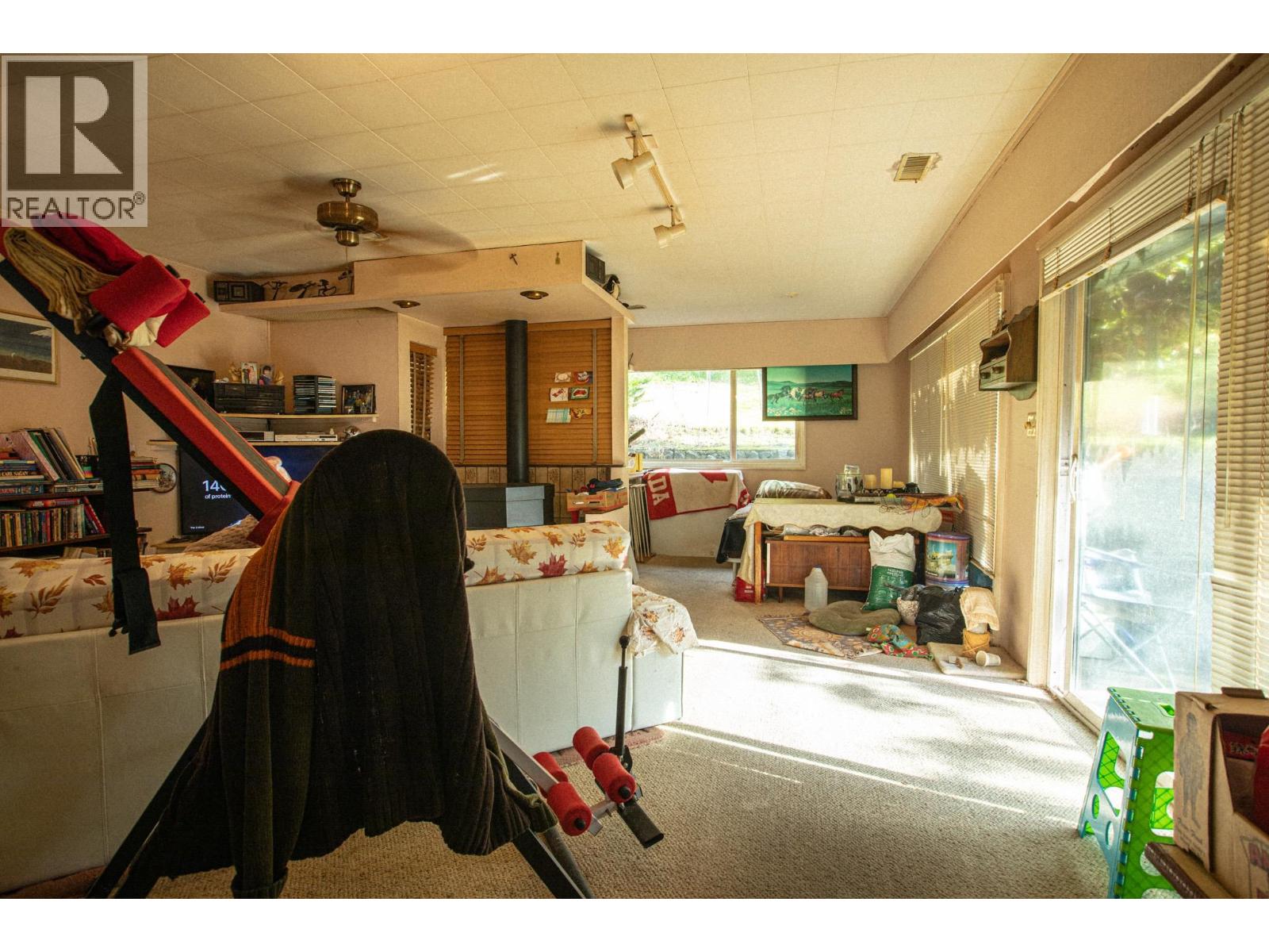 7352 Barnet Road, Burnaby, British Columbia  V5A 1E4 - Photo 7 - R3104729