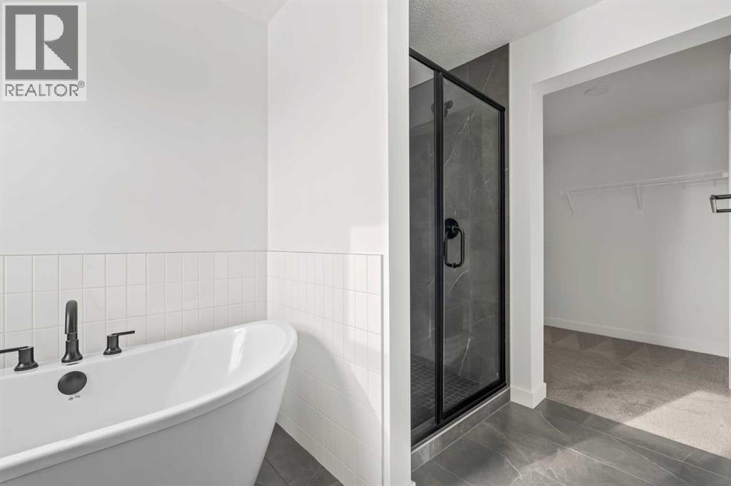 215 Silver Spruce Grove SW, Calgary, Alberta  T2X 5M2 - Photo 27 - A2297269