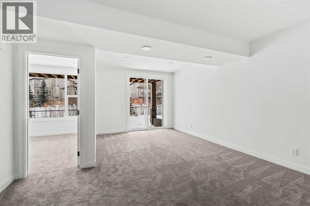 215 Silver Spruce Grove SW, Calgary, Alberta  T2X 5M2 - Photo 36 - A2297269