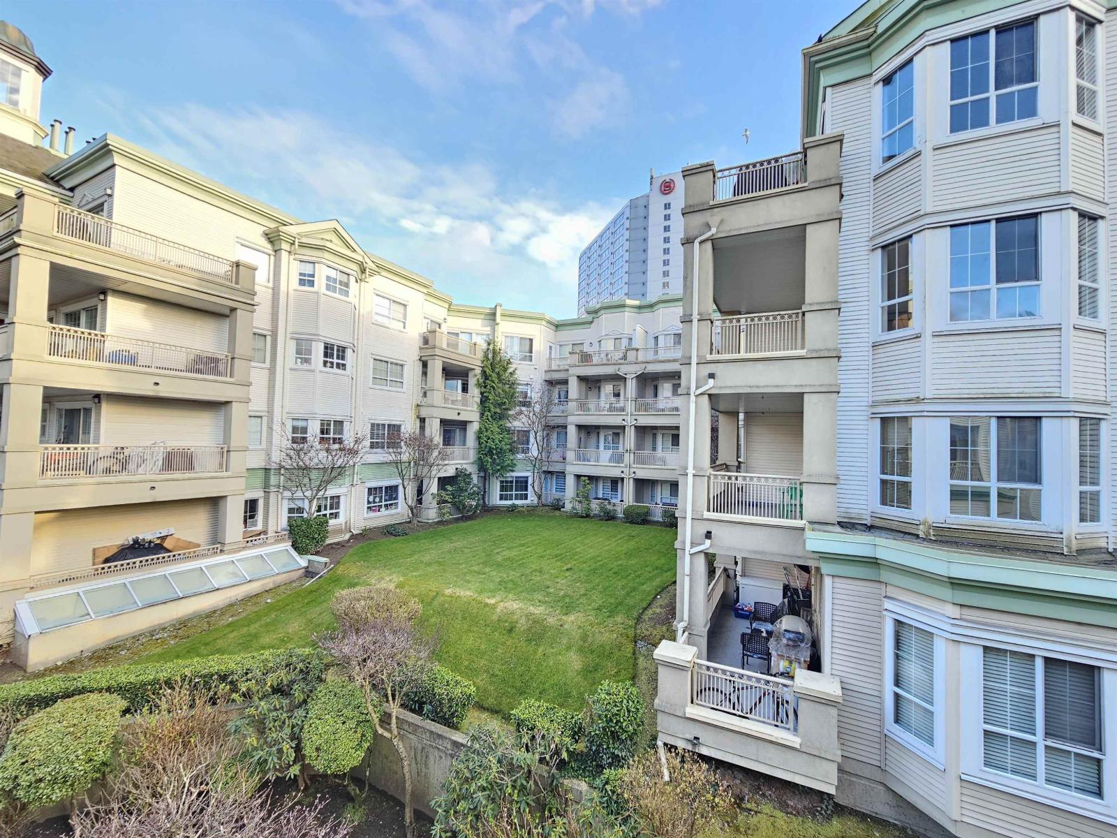 304 15258 105 Avenue, Surrey, British Columbia  V3R 0W8 - Photo 6 - R3104974