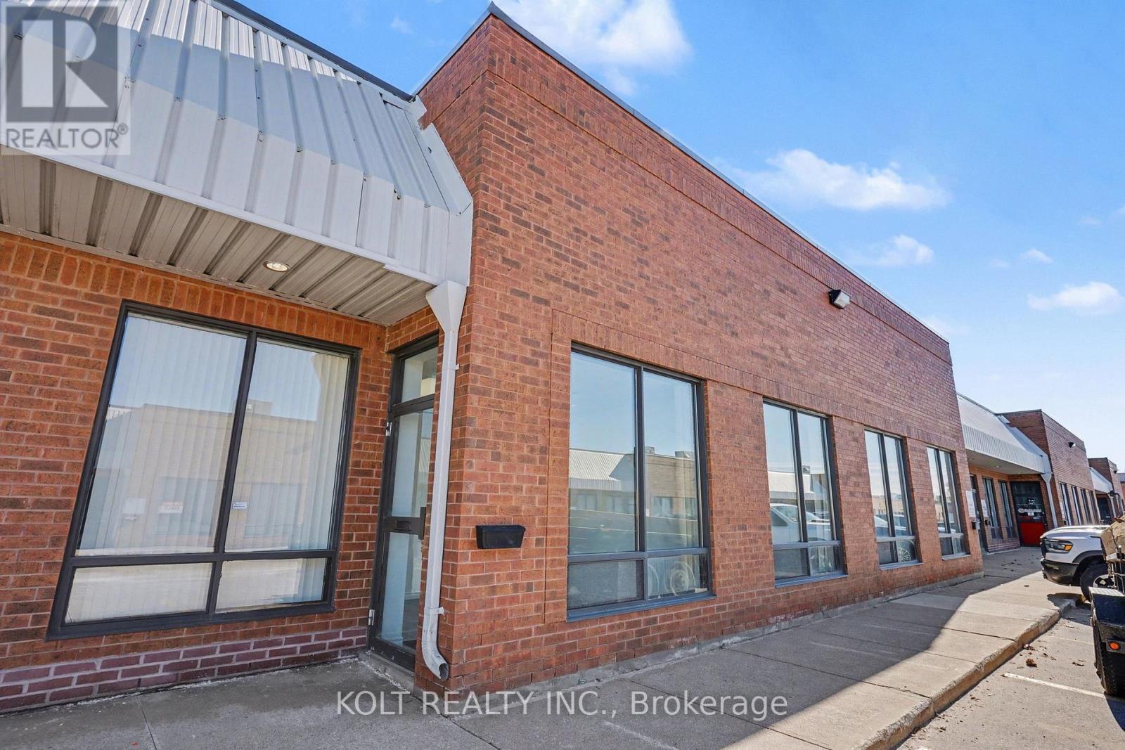 9 - 190 Britannia Road E, Mississauga (Gateway), Ontario  L4Z 2A4 - Photo 4 - W12937412