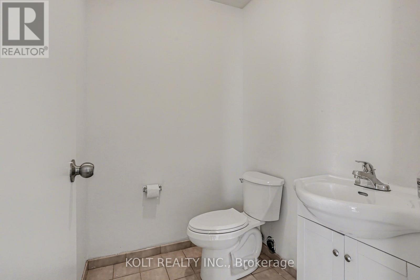 16 - 150 Britannia Road E, Mississauga (Gateway), Ontario  L4Z 2A4 - Photo 10 - W12937414