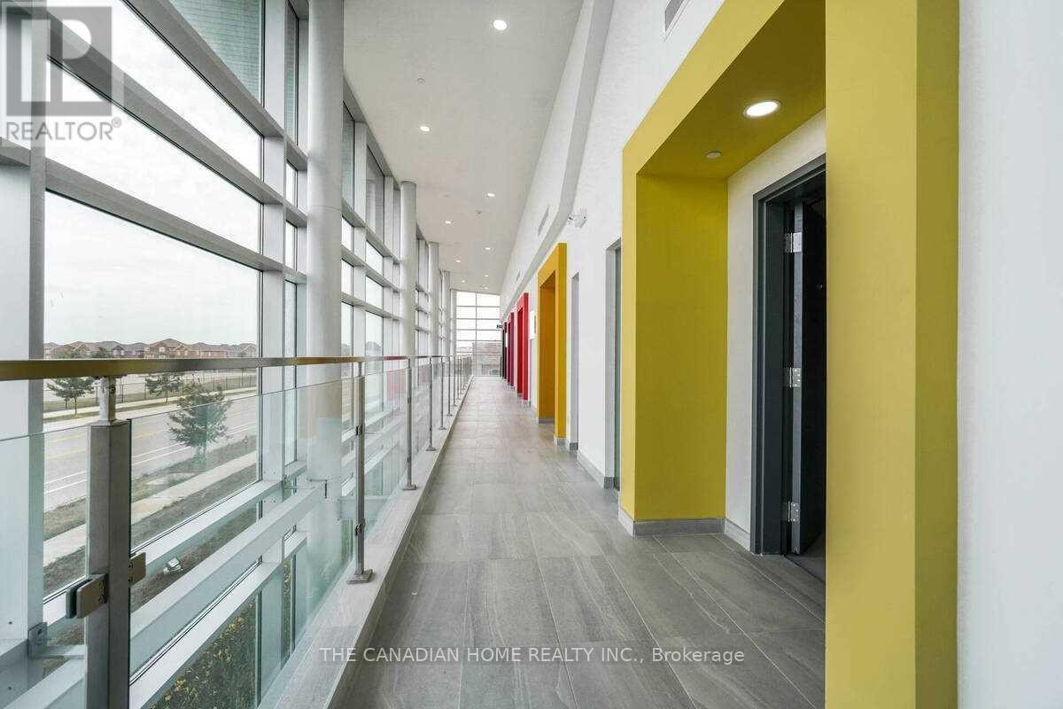 4645 Palladium Way, Burlington, Ontario  L7M 0W9 - Photo 32 - W12937416