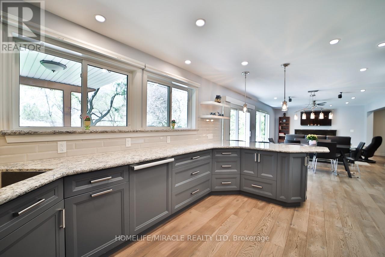 17 Ridgehill Drive, Brampton, Ontario  L6Y 2C3 - Photo 18 - W12937428