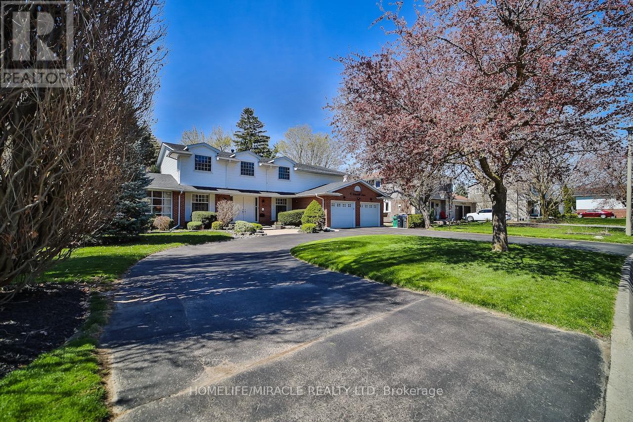 17 Ridgehill Drive, Brampton, Ontario  L6Y 2C3 - Photo 3 - W12937428