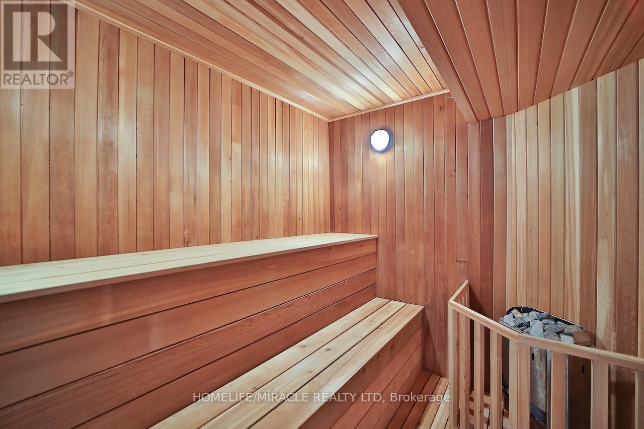 17 Ridgehill Drive, Brampton, Ontario  L6Y 2C3 - Photo 39 - W12937428