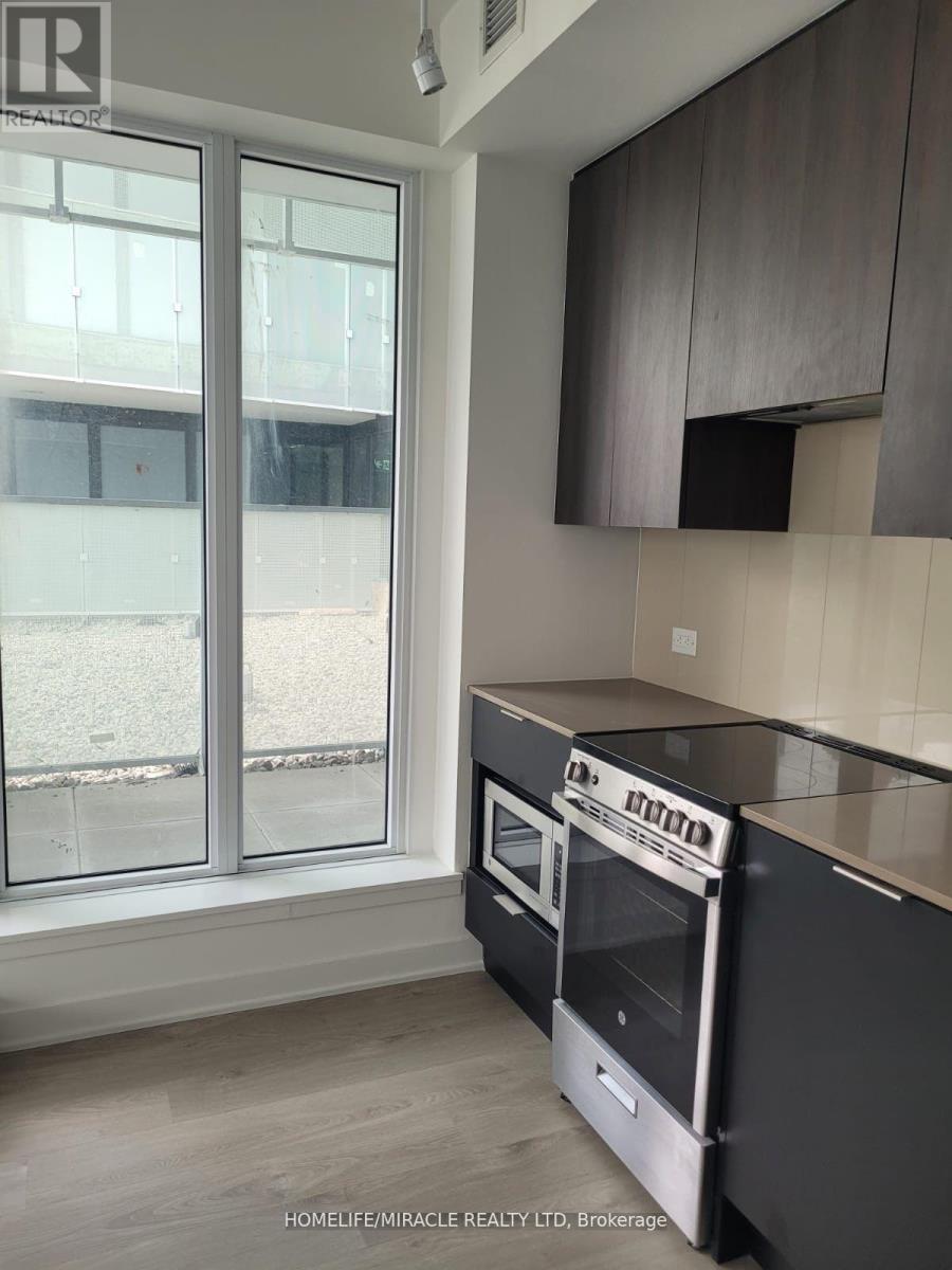 212 - 3900 Confederation Parkway, Mississauga, Ontario  L5B 0M3 - Photo 5 - W12936922