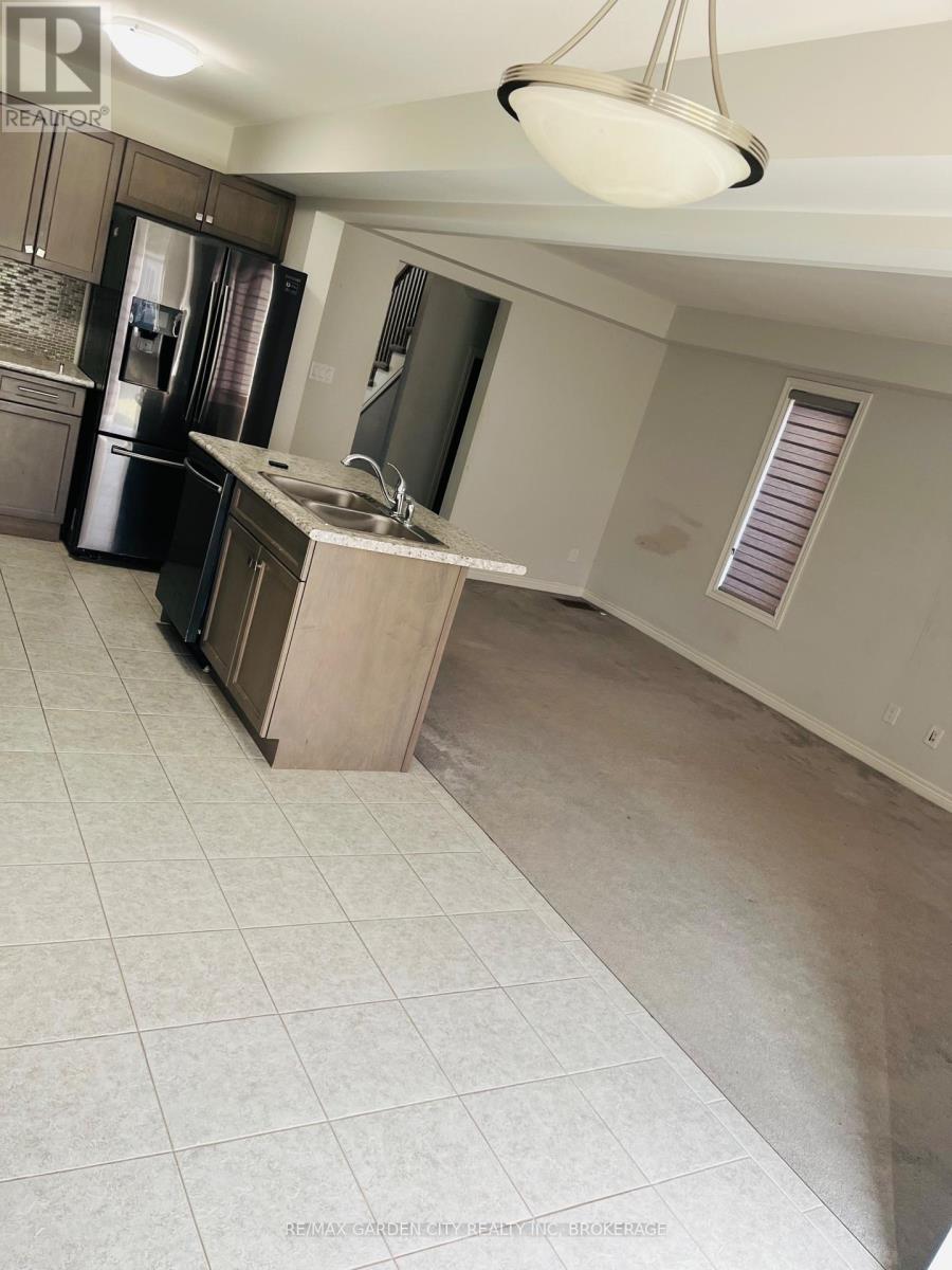 79 Heron Street, Welland, Ontario  L3C 0G8 - Photo 7 - X12791530