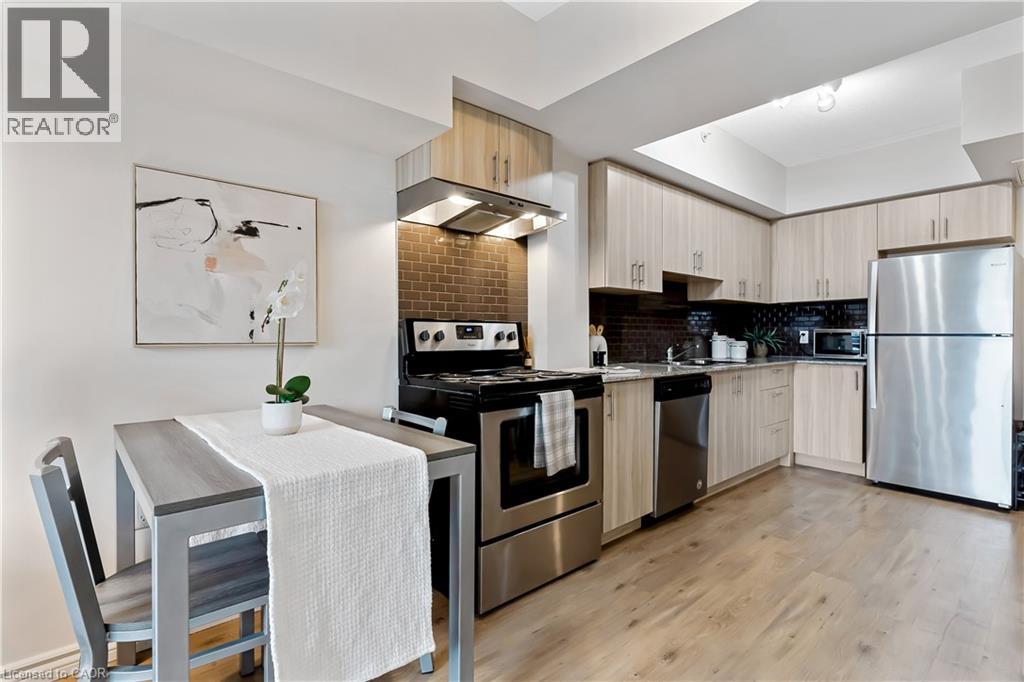 275 Larch Street Unit# G603, Waterloo, Ontario N2L 3R2 - Photo 4 - 40813321