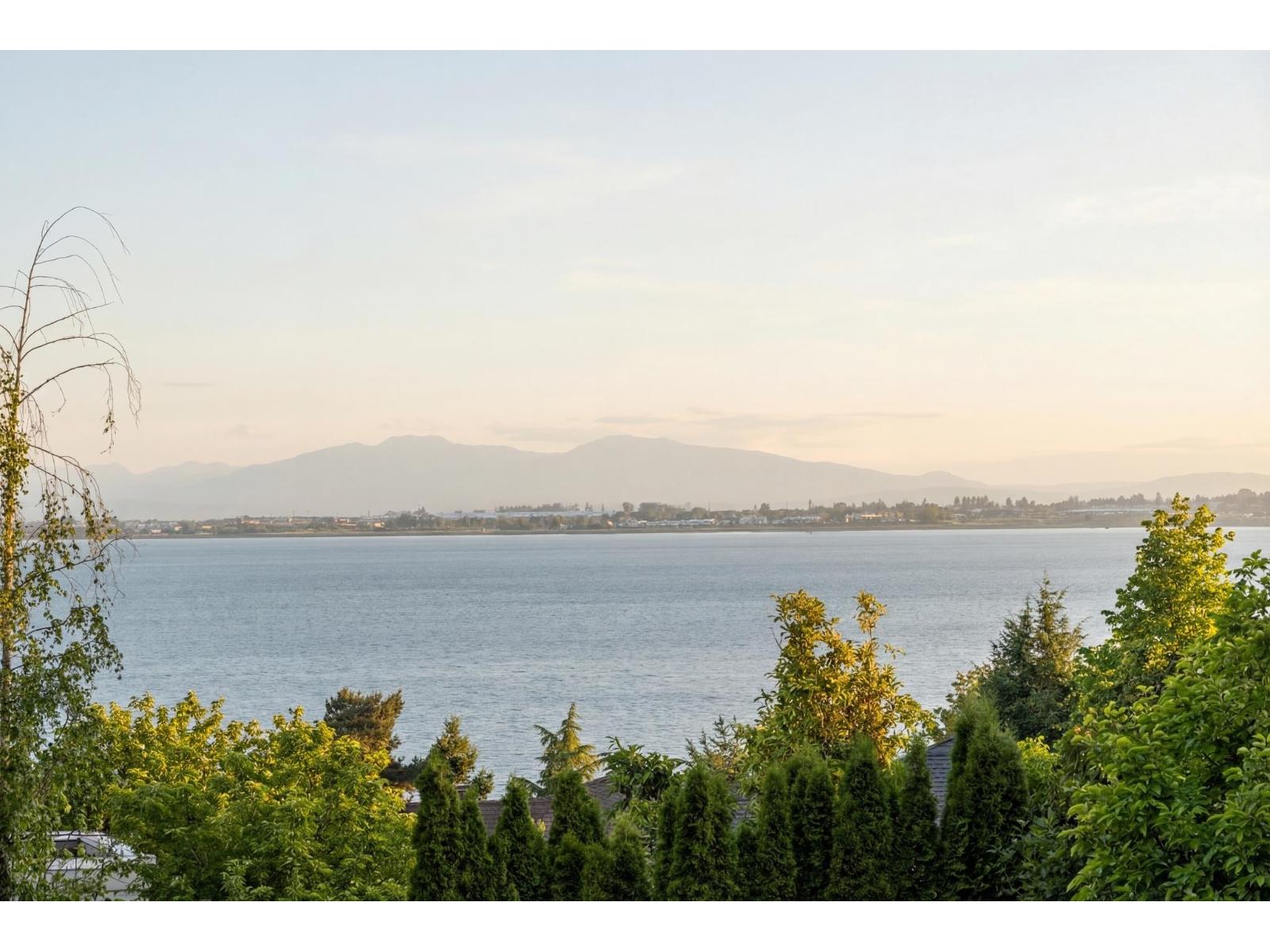 301 1725 128 Street, Surrey, British Columbia  V4A 3V2 - Photo 20 - R3104601