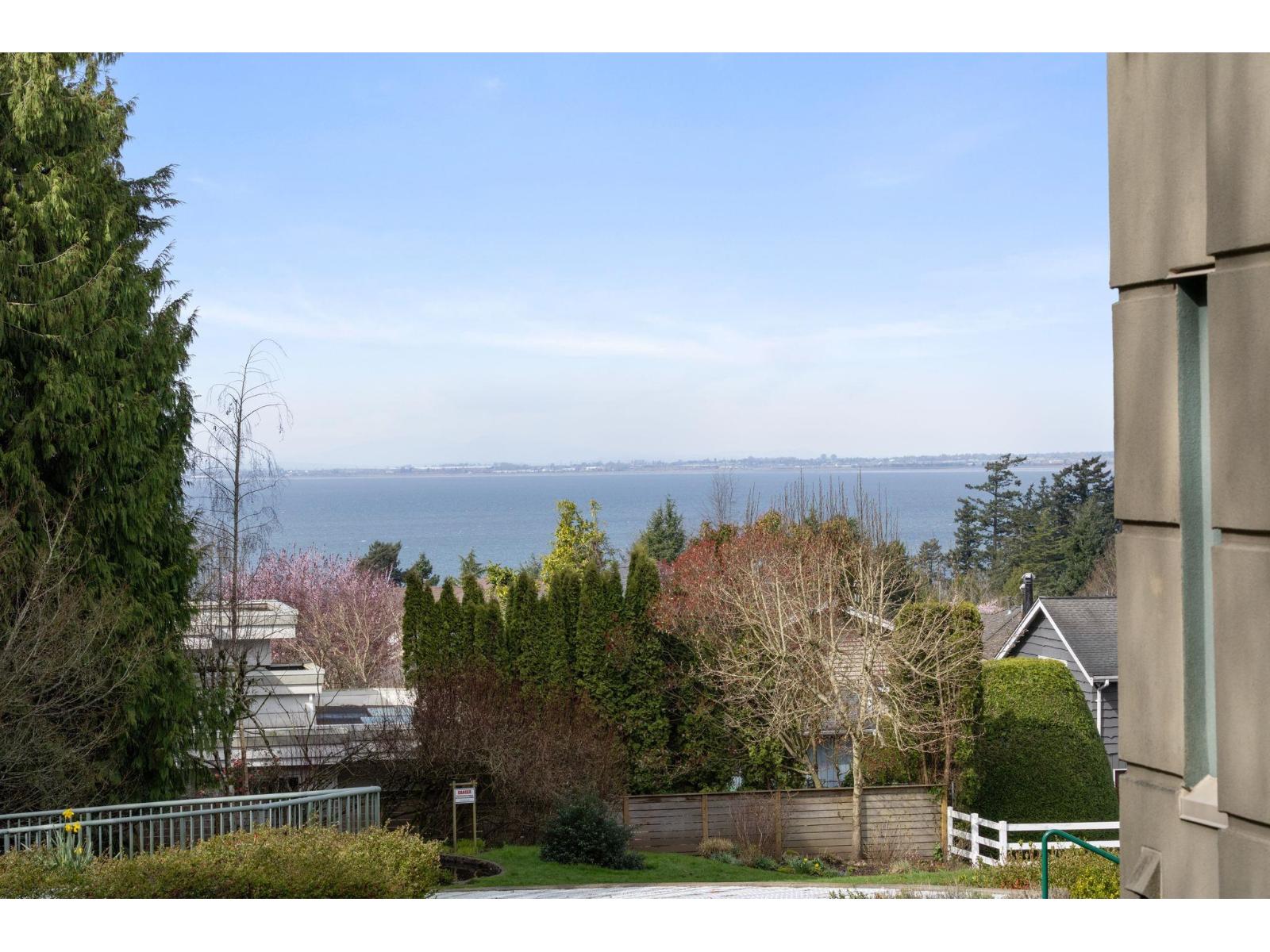 301 1725 128 Street, Surrey, British Columbia  V4A 3V2 - Photo 33 - R3104601