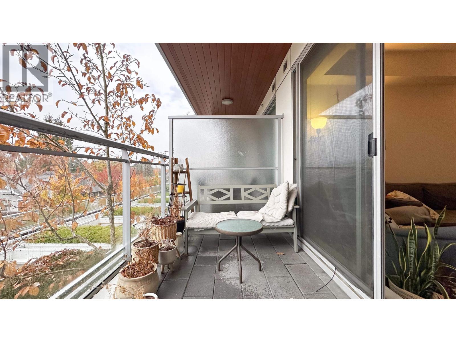 301 3333 Main Street, Vancouver, British Columbia  V7V 3M8 - Photo 18 - R3093576