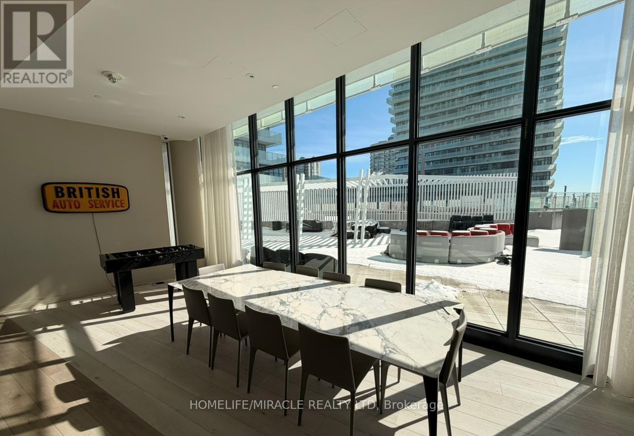 212 - 3900 Confederation Parkway, Mississauga, Ontario  L5B 0M3 - Photo 20 - W12936922