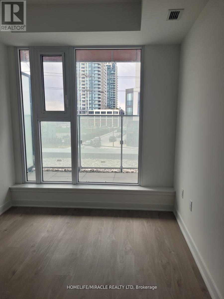 212 - 3900 Confederation Parkway, Mississauga, Ontario  L5B 0M3 - Photo 11 - W12936922