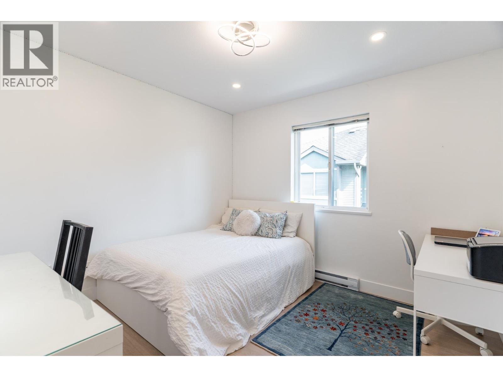 2 1233 W 16th Street, North Vancouver, British Columbia  V7P 1R5 - Photo 24 - R3105013