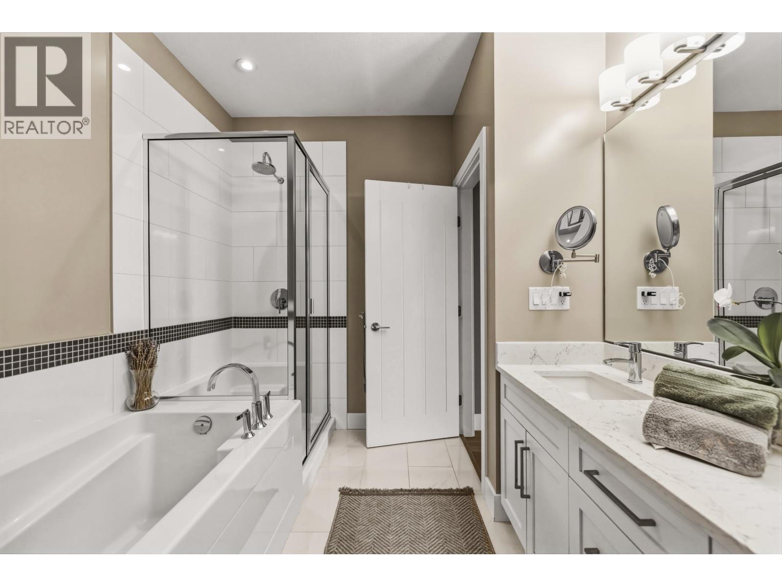 125 3458 Burke Village Promenade, Coquitlam, British Columbia  V3E 0J1 - Photo 23 - R3101759