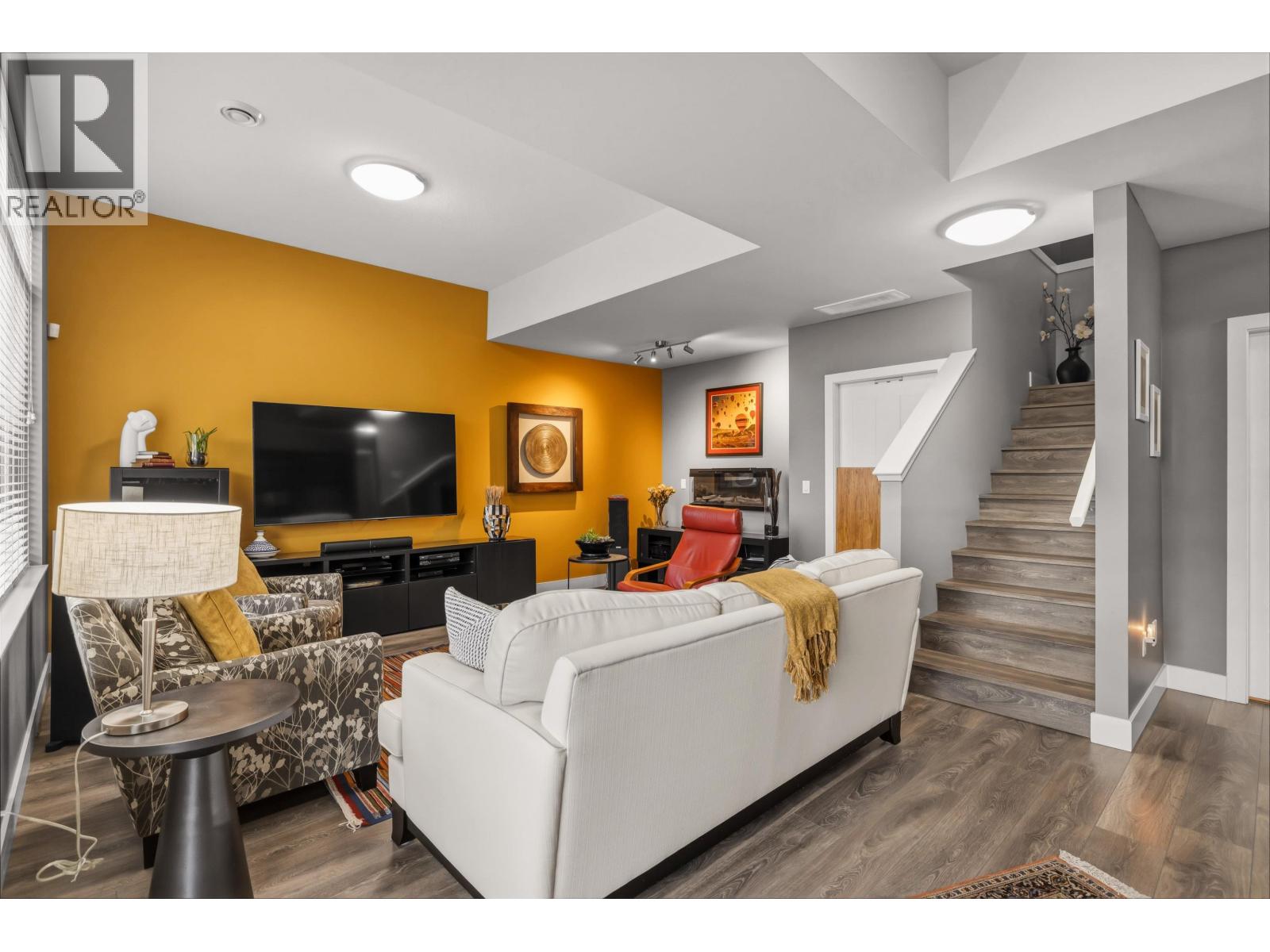 125 3458 Burke Village Promenade, Coquitlam, British Columbia  V3E 0J1 - Photo 29 - R3101759