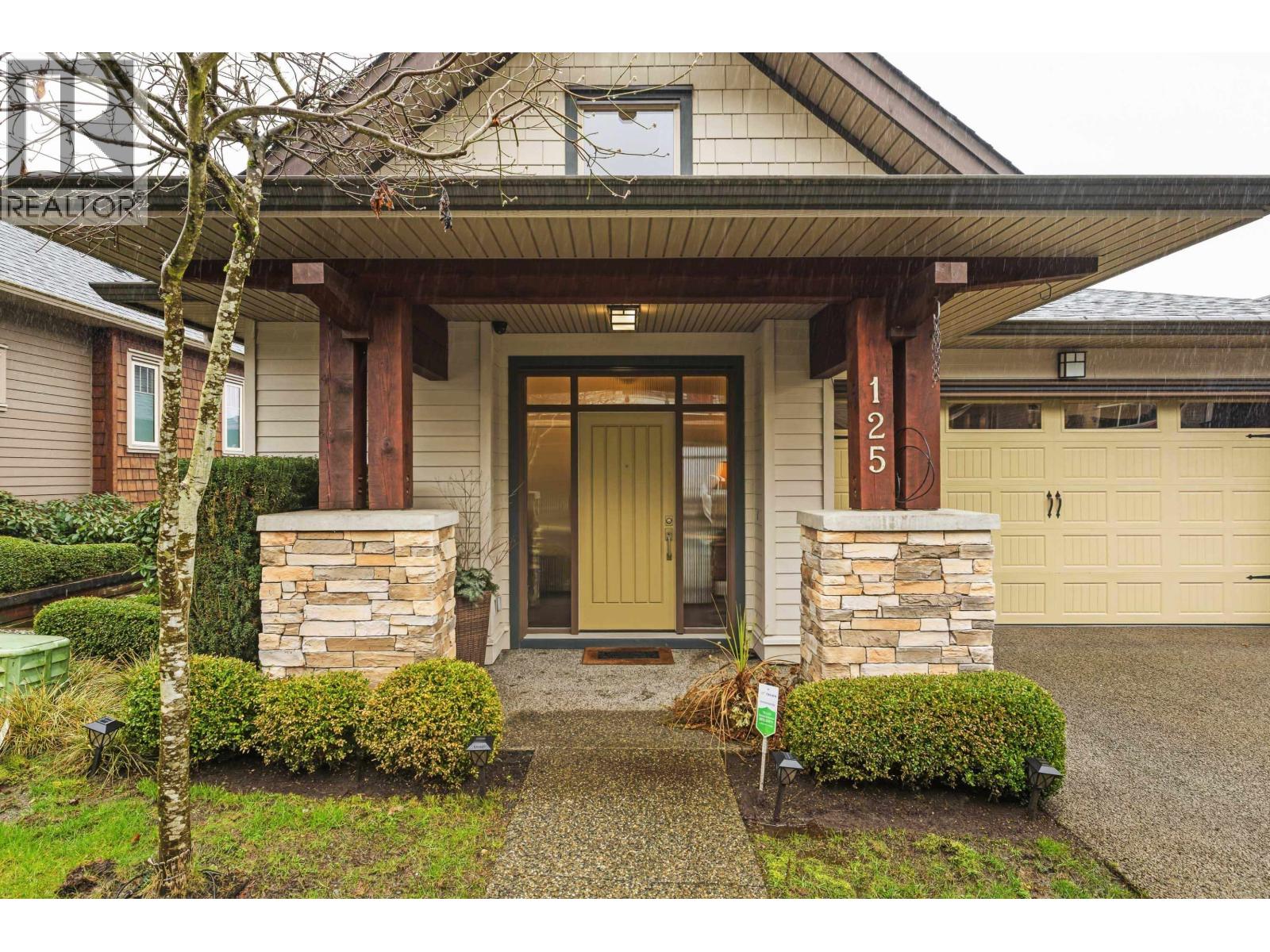 125 3458 Burke Village Promenade, Coquitlam, British Columbia  V3E 0J1 - Photo 4 - R3101759