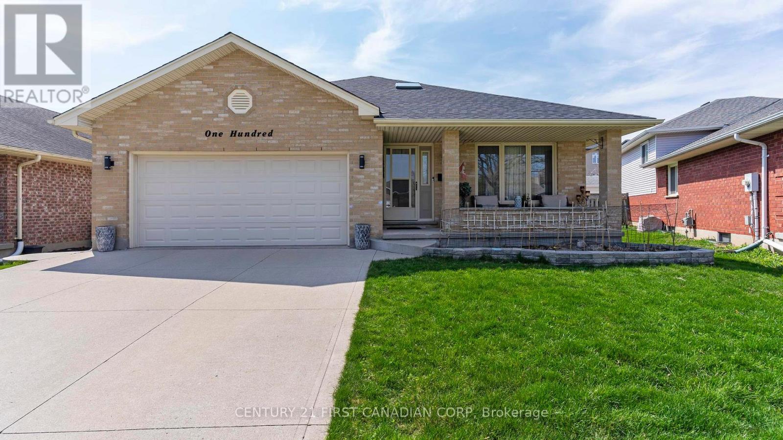 100 Josselyn Drive W, London South, Ontario  N6E 3V6 - Photo 2 - X12937430