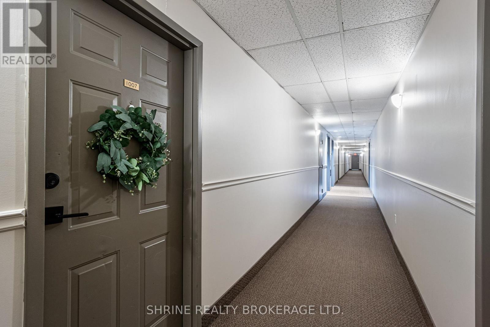 1007 - 95 Baseline Road W, London South, Ontario  N6J 4X3 - Photo 2 - X12937466