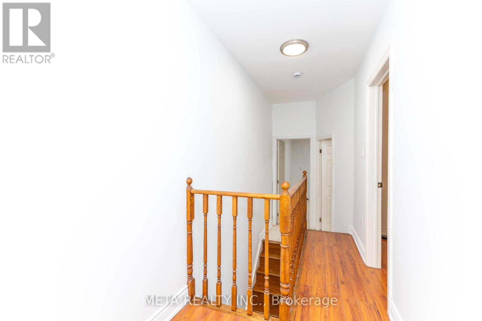 14 Peel Avenue N, Toronto, Ontario  M6J 1M4 - Photo 7 - C12937432