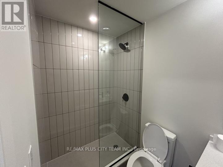 1109 - 181 Sterling Rd Road, Toronto, Ontario M6R 0B2 - Photo 11 - C12937436