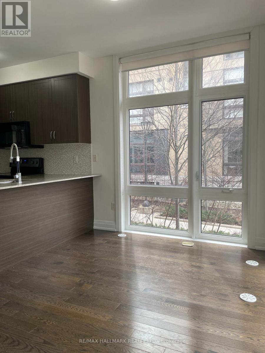 21 - 15 Eldora Avenue, Toronto, Ontario  M2M 0B5 - Photo 20 - C12937444