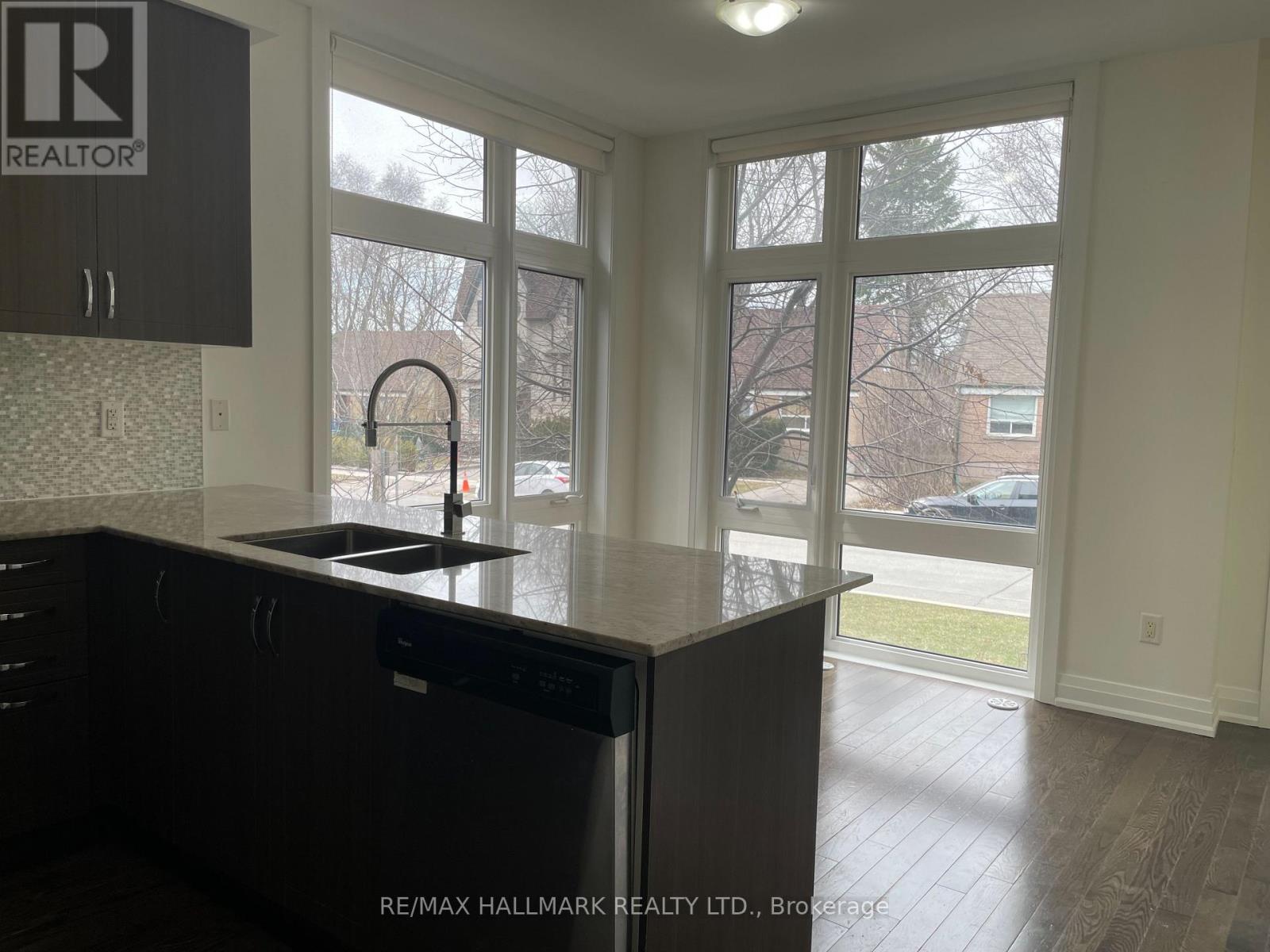 21 - 15 Eldora Avenue, Toronto, Ontario  M2M 0B5 - Photo 24 - C12937444