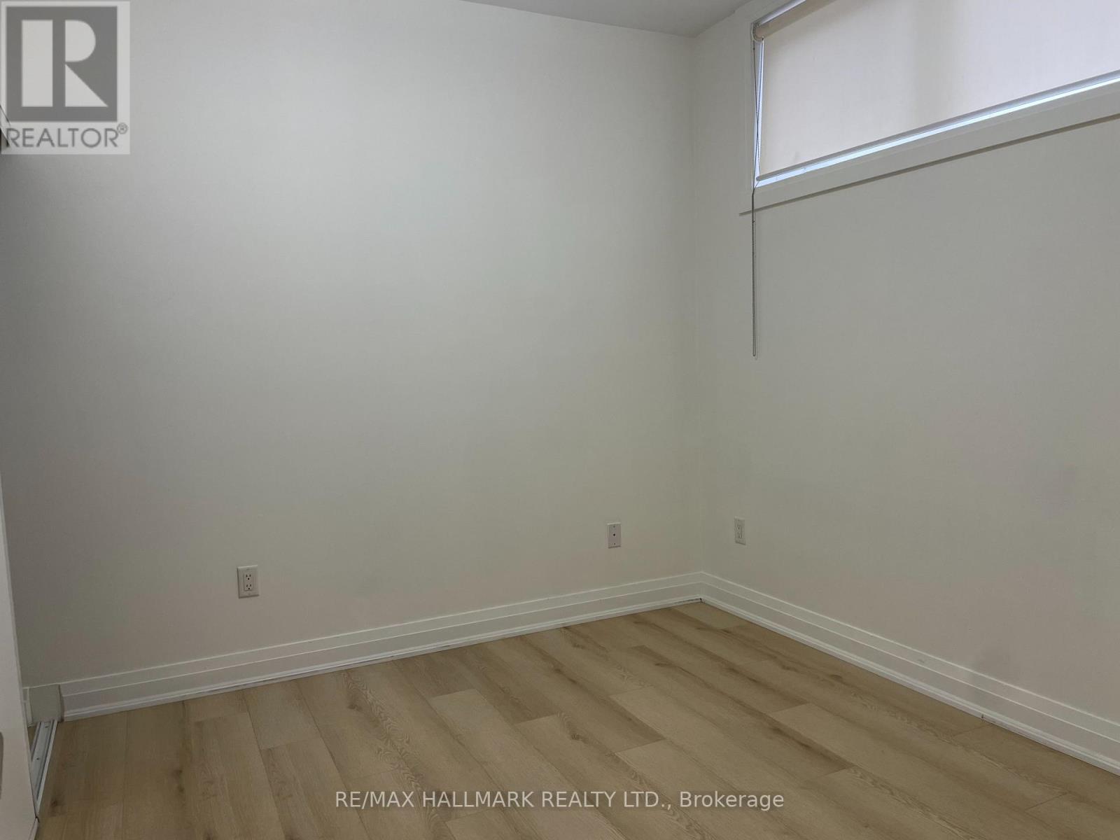 21 - 15 Eldora Avenue, Toronto, Ontario  M2M 0B5 - Photo 38 - C12937444
