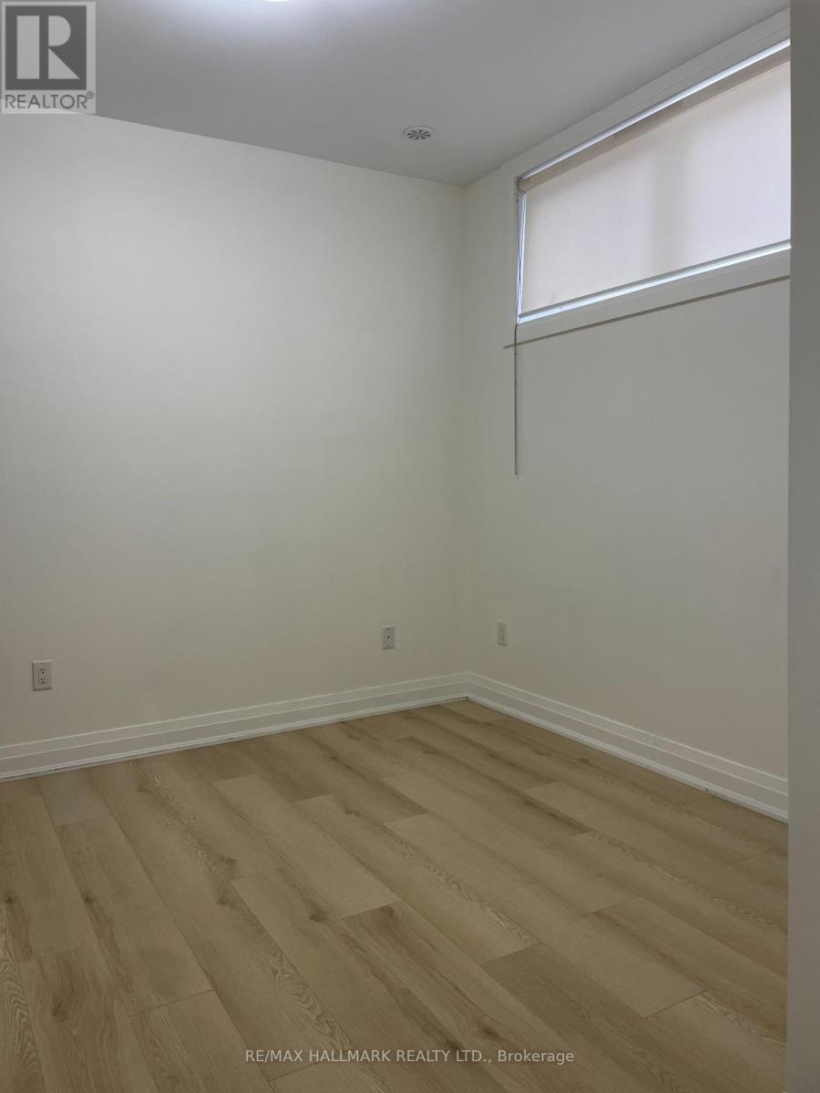 21 - 15 Eldora Avenue, Toronto, Ontario  M2M 0B5 - Photo 41 - C12937444