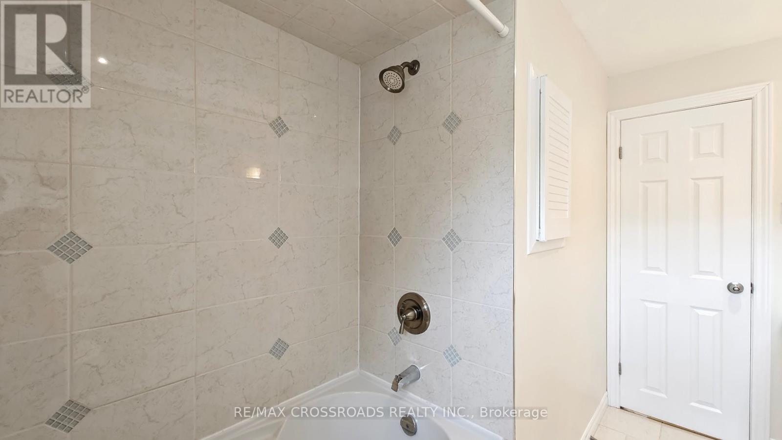 47 Flavian Crescent, Toronto, Ontario  M2H 1V8 - Photo 29 - C12937506