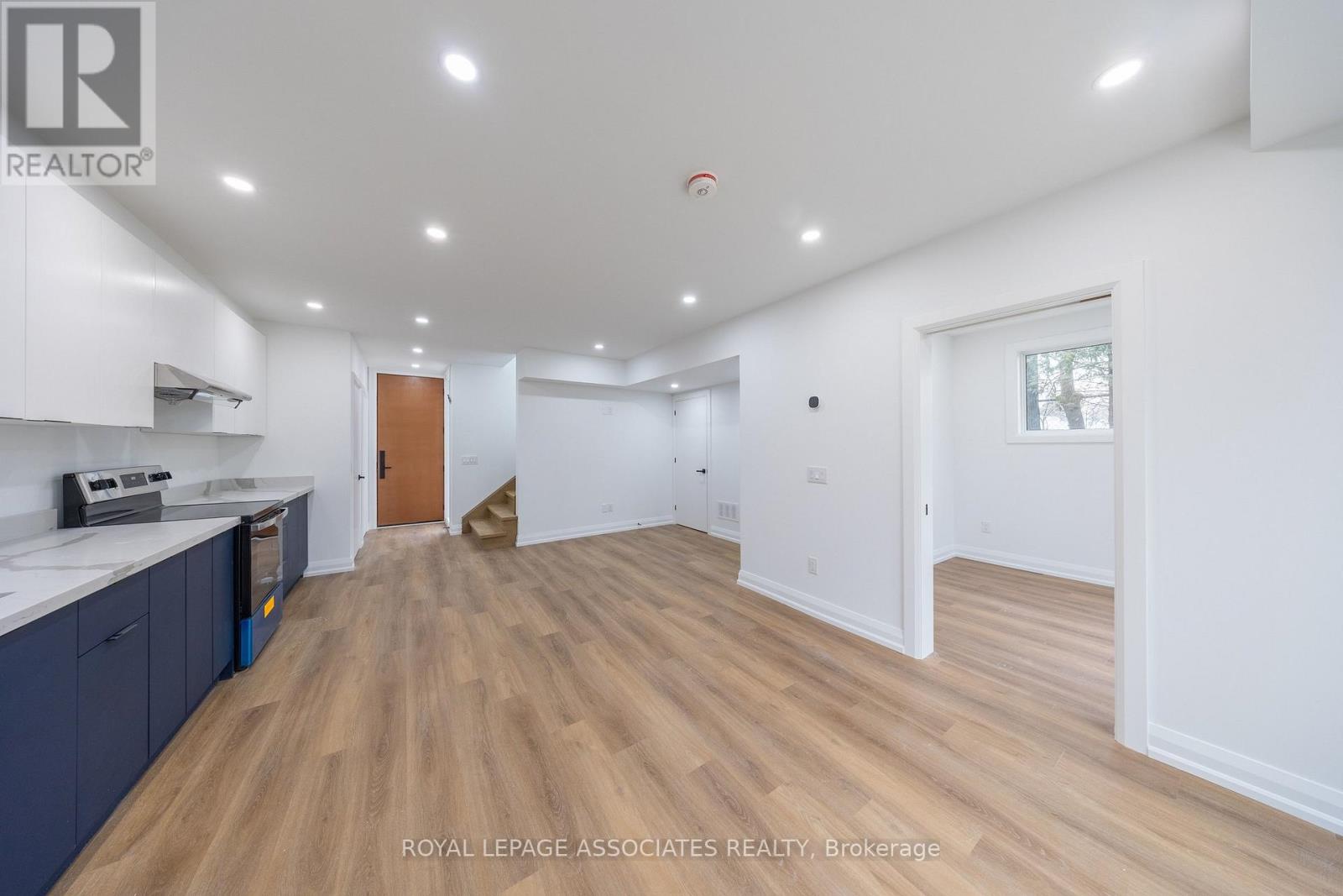 28 Bobmar Road, Toronto, Ontario  M1C 1C9 - Photo 11 - E12937440