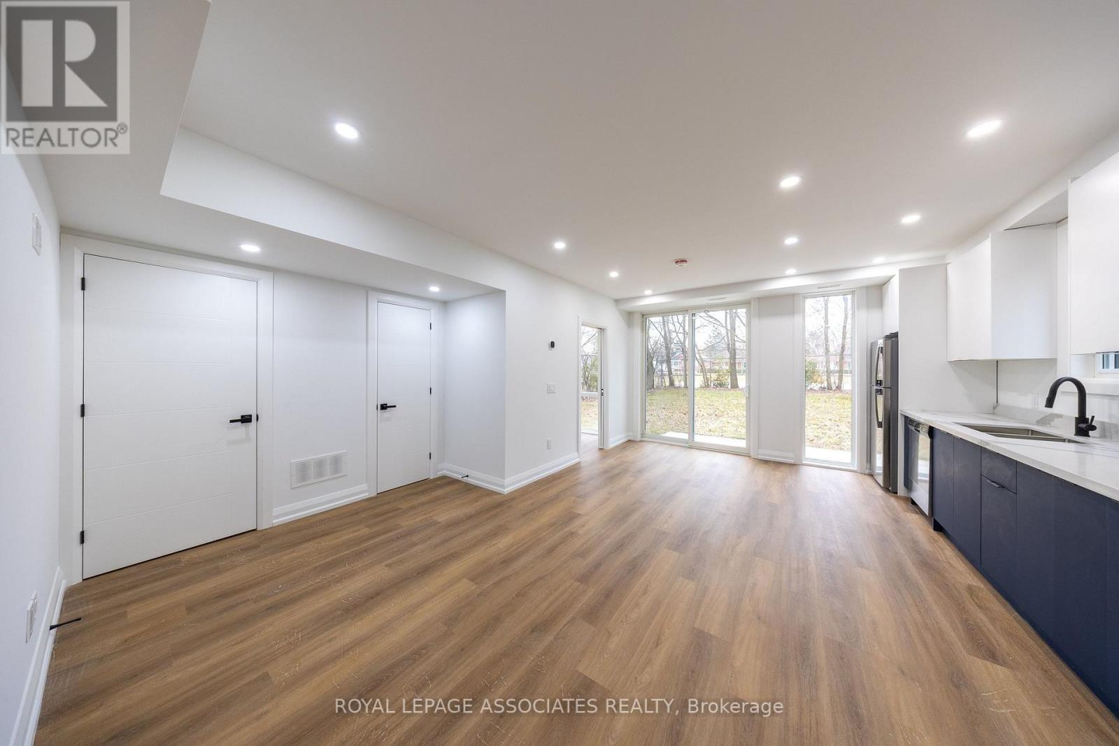 28 Bobmar Road, Toronto, Ontario  M1C 1C9 - Photo 9 - E12937440