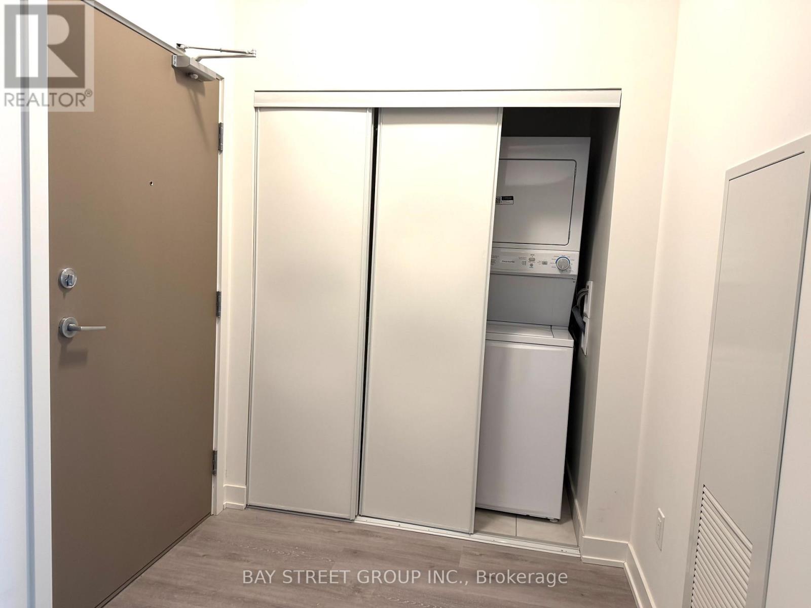 211 - 1010 Sandy Beach Road, Pickering, Ontario  L1W 3V9 - Photo 17 - E12937460