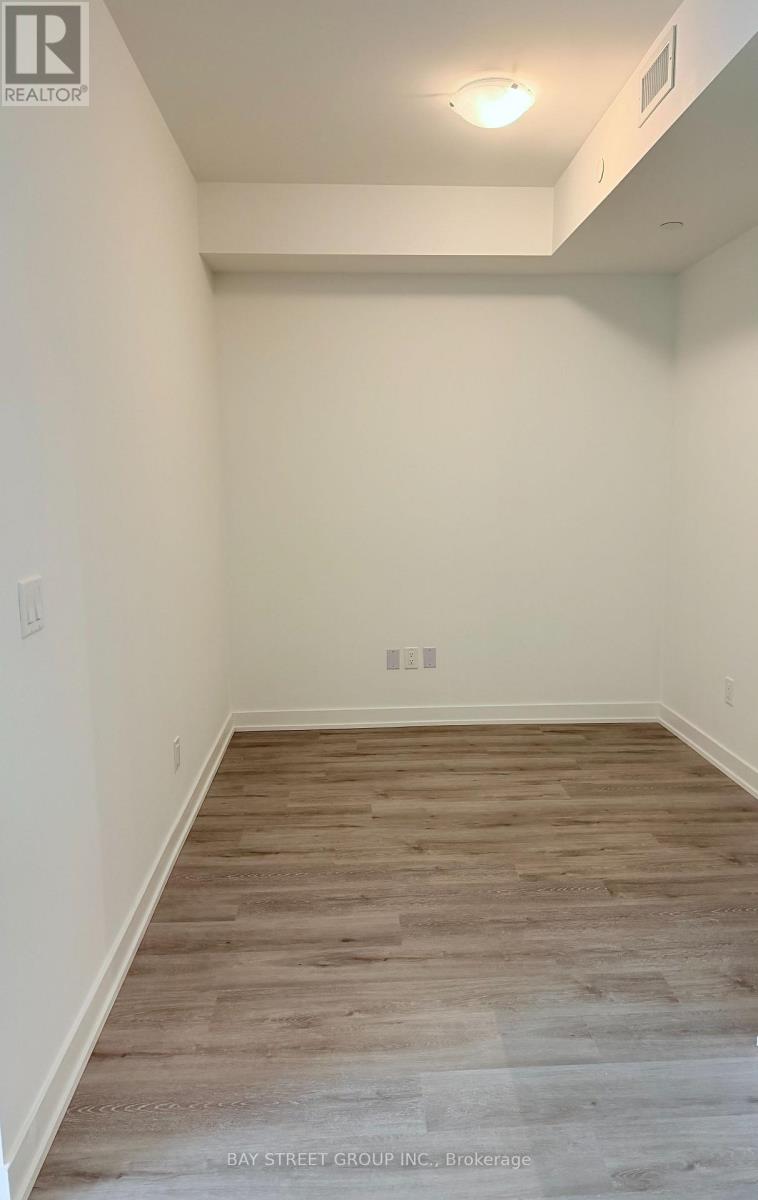 211 - 1010 Sandy Beach Road, Pickering, Ontario  L1W 3V9 - Photo 6 - E12937460