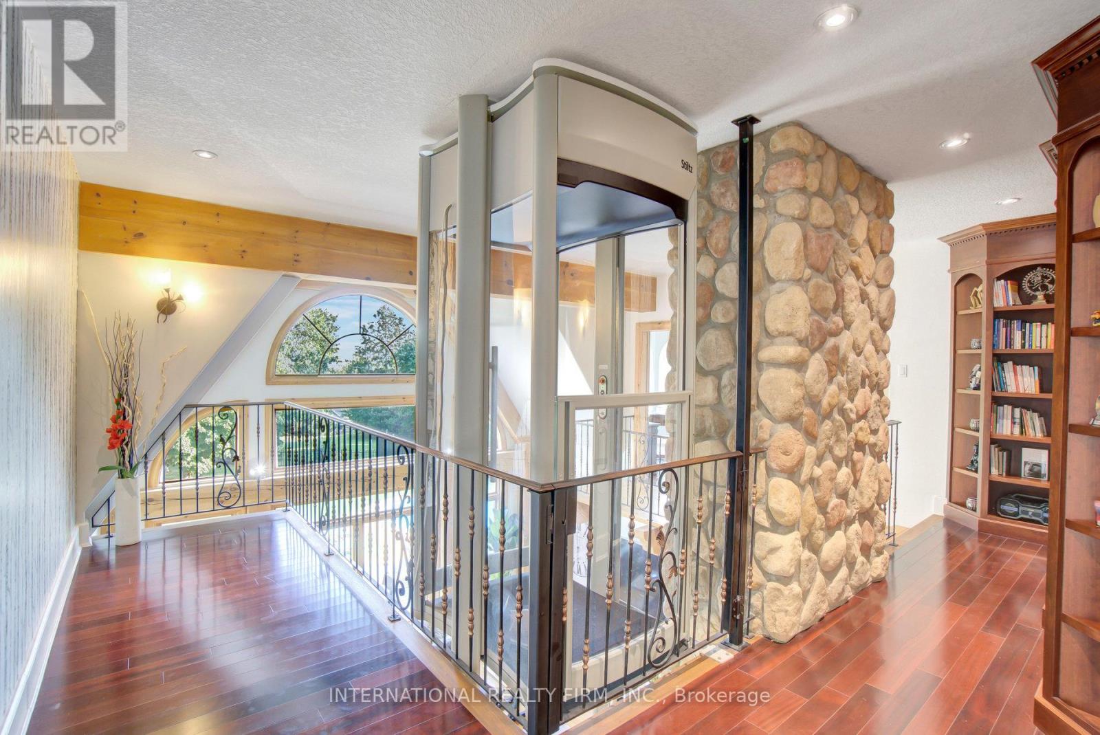 6 Pinehurst Lane, Springwater, Ontario  L9X 0C7 - Photo 29 - S12937482